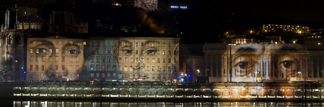 Lyon light festival "Regards"